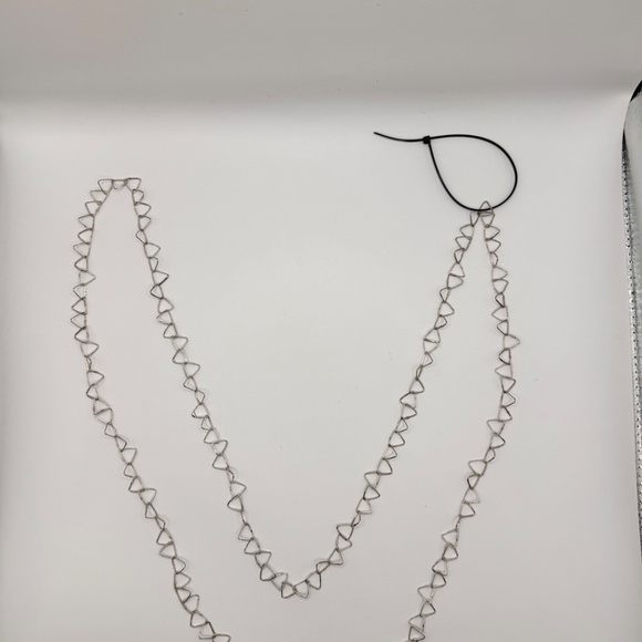 Scandinavian inspired 48" silver triangle link chain necklace. - Picture 4 of 8